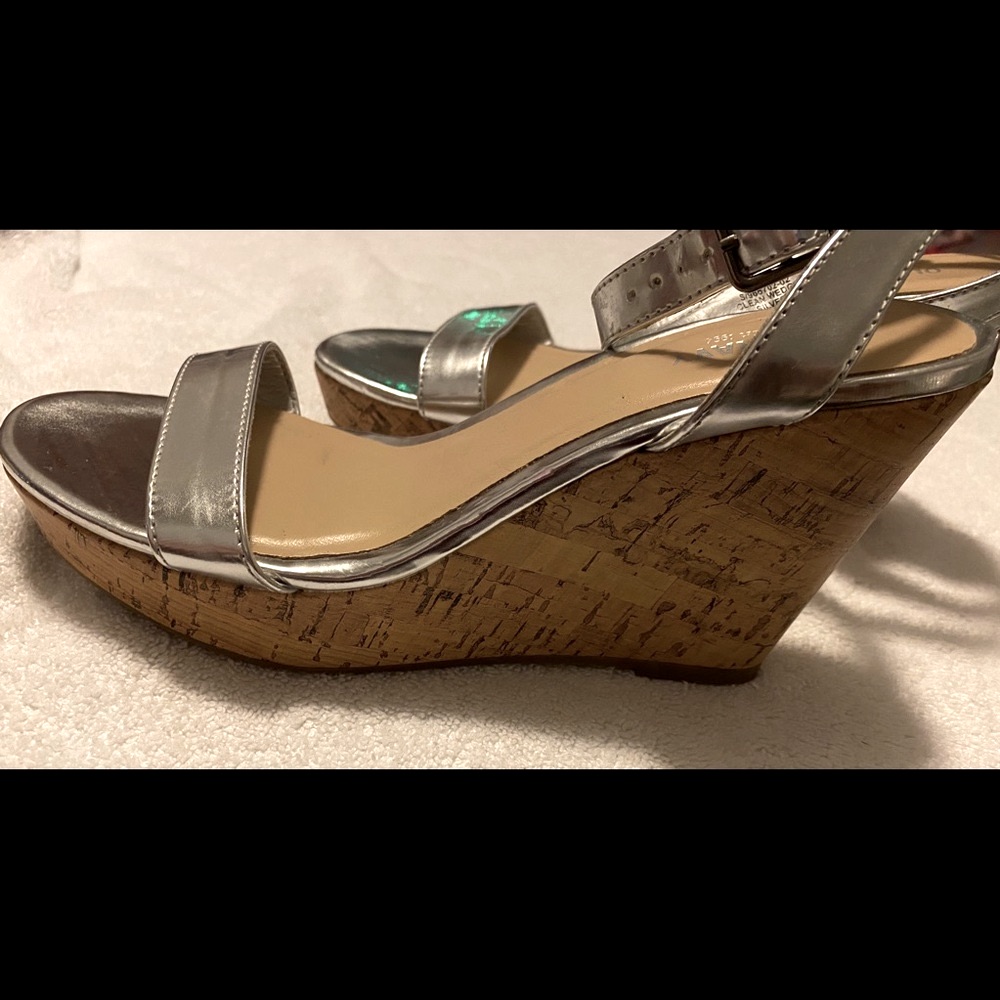 Brand New Super Comfortable Wedge Heels  Old Navy  Box 52